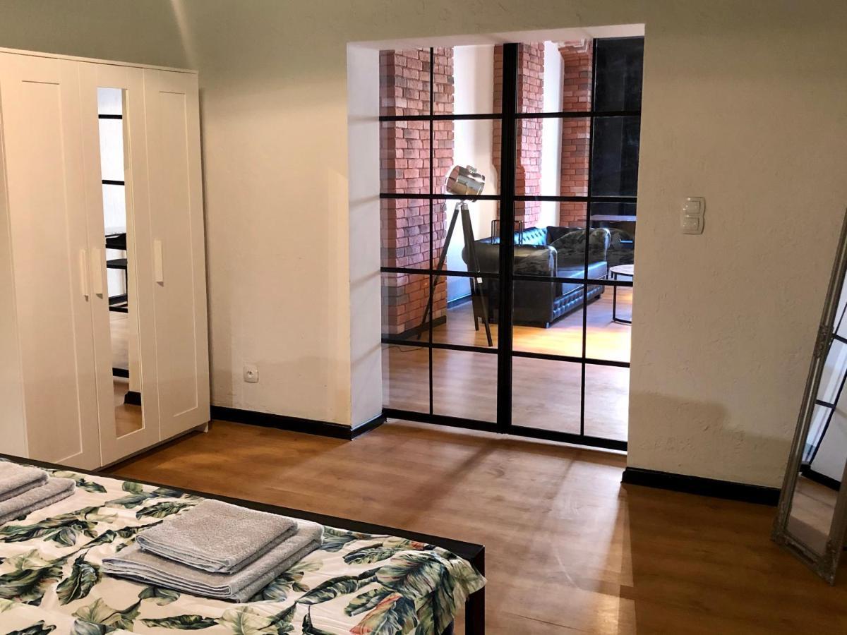 Rynek No 3 Apartment วาลบ์จิก ภายนอก รูปภาพ